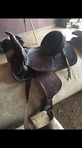 15 inch trail saddle