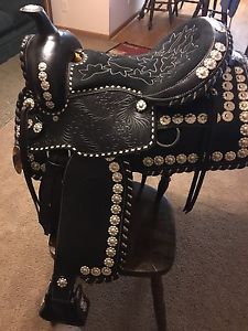 16" BLACK LEATHER WESTERN SHOW SADDLE VERY FLASHY