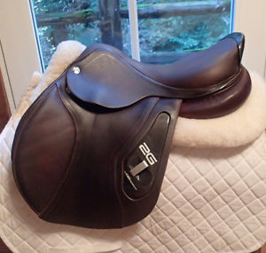 17" CWD 2G Saddle - 2011 - 2L Flaps - SE17 - 4.25" dot to dot