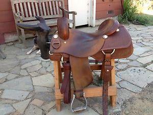 Roo Hide Cutting Saddle