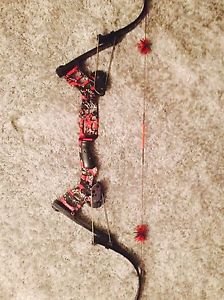 Oneida Black Eagle Red/Black Dip RH Med Draw 50-70lb Hunting Bowfishing Bow