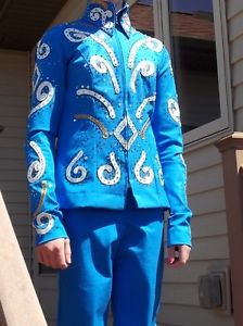 CUSTOM MADE BEAUTIFUL BLUE HORSE SHOWMANSHIP OUTFIT WOMANS SMALL / YOUTH LARGE