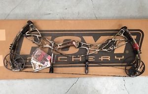 2016 Hoyt Defiant RH 60-70lbs 28-30 Inch Ridge Reaper