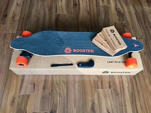 Boosted Board Dual Plus (Dual+) V1 PLUS $150 ACCESSORIES! WON'T LAST!