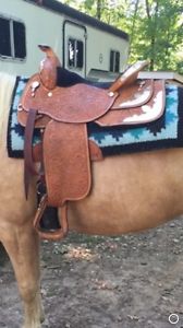 16" Circle Y Western Pleasure Show Saddle Silver Equitation