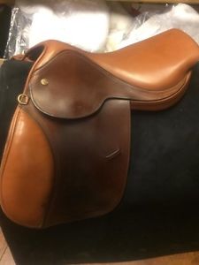 Crosby XLE 17" Saddle-Gently Used