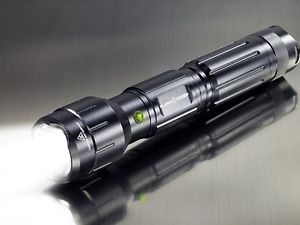 BRAND NEW WICKED LASERS FLASH TORCH POWERFUL FLASHLIGHT W/ FREE USPS PRIORITY