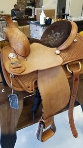 Double C Western Roping Saddle, size 14" & 6 3/4" gullet