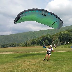 NEW Paraglider to practice kiting skills - The GROUNDHOG is for ground-handling