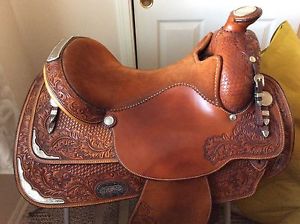 Circle Y Custom made show Saddle, 16", full Quarter bars, beautifully tooled,