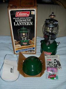 Rare NOS Coleman 201-700 Deluxe Single Mantle Kerosene Lantern MINT