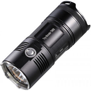 Pequeño monstruo de Nitecore MT06