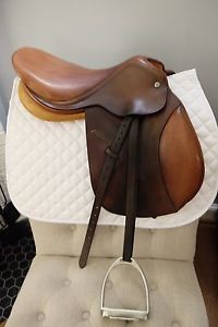 Pessoa AO 16.5in Saddle- Regular Tree- Made in England