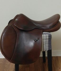 County Innovation Full Calf Saddle, 17, MW