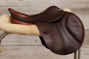 2010 16.5" CWD SEO2 saddle for sale! Beautiful soft grippy leather!