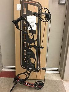 2014 Hoyt Faktor 30 RH DEMO