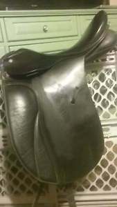 "17 Collegiate Jessica dressage saddle medium tree black excellent used conditio