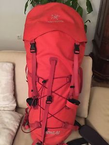 Arcteryx Rucksack Acrux 40 Wasserdicht