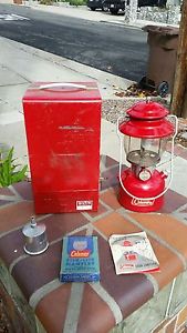 Vintage Coleman Lantern 66 Model 200a