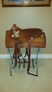 Western Sidesaddle