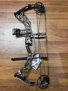 LH Hoyt Defiant Ready To Shoot (60-70#, 28-30")