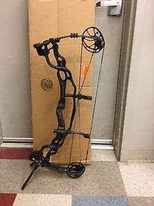 2015 Hoyt Carbon Spyder ZT 30 Blackout