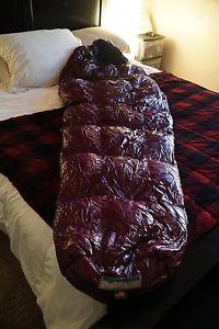 Western Mountaineering HighLite +35F down sleeping bag 850-fill 6'6" long