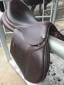 Devoucoux Biarritz  Equestrian Saddle 18.5 Full Calf 2AAR Flap D3D Panels