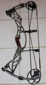 Hoyt Defiant 60-70# RH 28-30" Draw