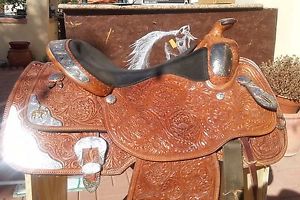 Circle Y Western Pleasure Equitation 16"Show, barely used, show ready beautiful!