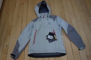 ARC'TERYX WOMEN'S BETA AR JACKET - BRAND NEW RETAILS OVER £430