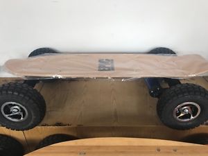 electric skateboard 4000W dual external motor