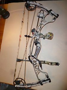 RARE LEFT HAND/LH HOYT SPYDER THIRTY COMPOUND HUNTING BOW w/ACCESSORIES