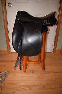 Passier Nicole Grand Gilbert Dressage Saddle 17.5 17 1/2" Seat Medium Tree Black