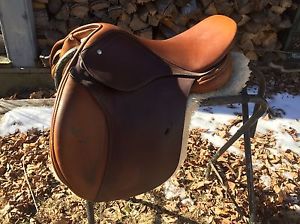 Schleese Jumping Saddle 16" Junior Close Contact Jump Saddle Adjustable Tree