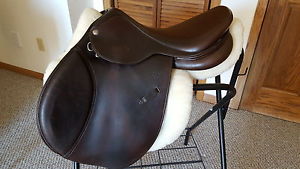 16.5  Pessoa Gen X XCH (adjustable gullet) Long Flap close contact jump saddle