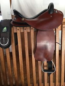 Used Saddle Ranch Endurance Saddle A Comfortable 15" With Flex Panels