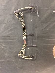 Mathews No Cam HTR  Compound Bow