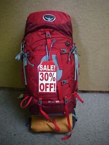 Womens Osprey Ariel 65 -- Size Small