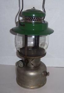 VINTAGE 1940'S  COLEMAN 237 - 299 LANTERN -  MADE IN UNITED STATES OF AMERICA