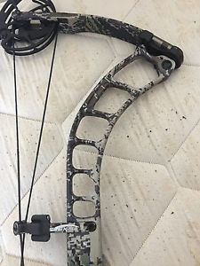 Brand new 2017 Prime Centergy Hybrid compound bow