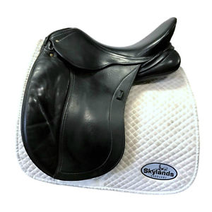 Used Schleese Triumph Dressage Saddle - Size 18" - Black