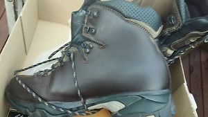 Zamberlan hiking boots female