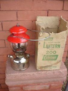 Very Nice Coleman Gas Lantern Model 200 – Made in USA – 1950 ?