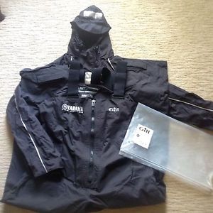 Yamaha Pro Gill rain suite jacket and bibs