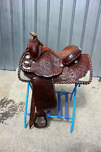 44-4 Circle Y 15"  show saddle with sterling silver corner plates super nice