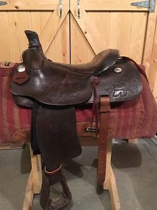 15" Fallis Balance Ride Roping Saddle