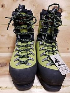 Scarpa mountaineering boots