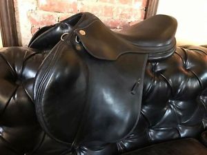 17" Black Prestige Eventing Saddle