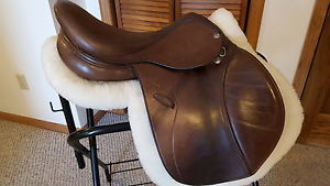 16.5  Pessoa Gen X XCH Natural (adjustable gullet) Close Contact Jumping Saddle